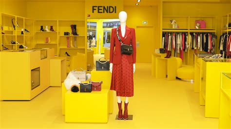 Fendi Outlet Paris, Offres Spéciales .